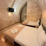 Mustafa Bey Konagi 호텔 2*