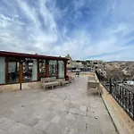 Hotel Mustafa Bey Konagi 2*