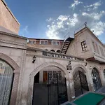 Hotel Mustafa Bey Konagi 2*