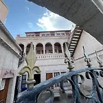 Mustafa Bey Konagi 호텔
