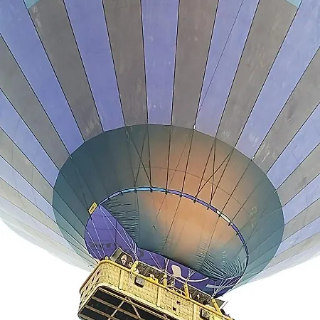 Mustafa Bey Konagi 호텔