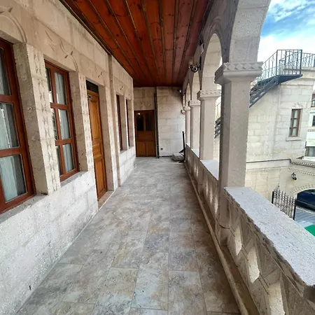 Mustafa Bey Konagi 호텔 2*